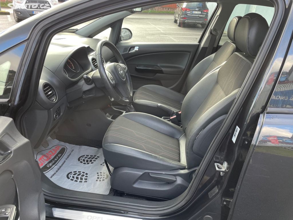 Opel Corsa, 1,4 64kW SERVISKA KLIMA