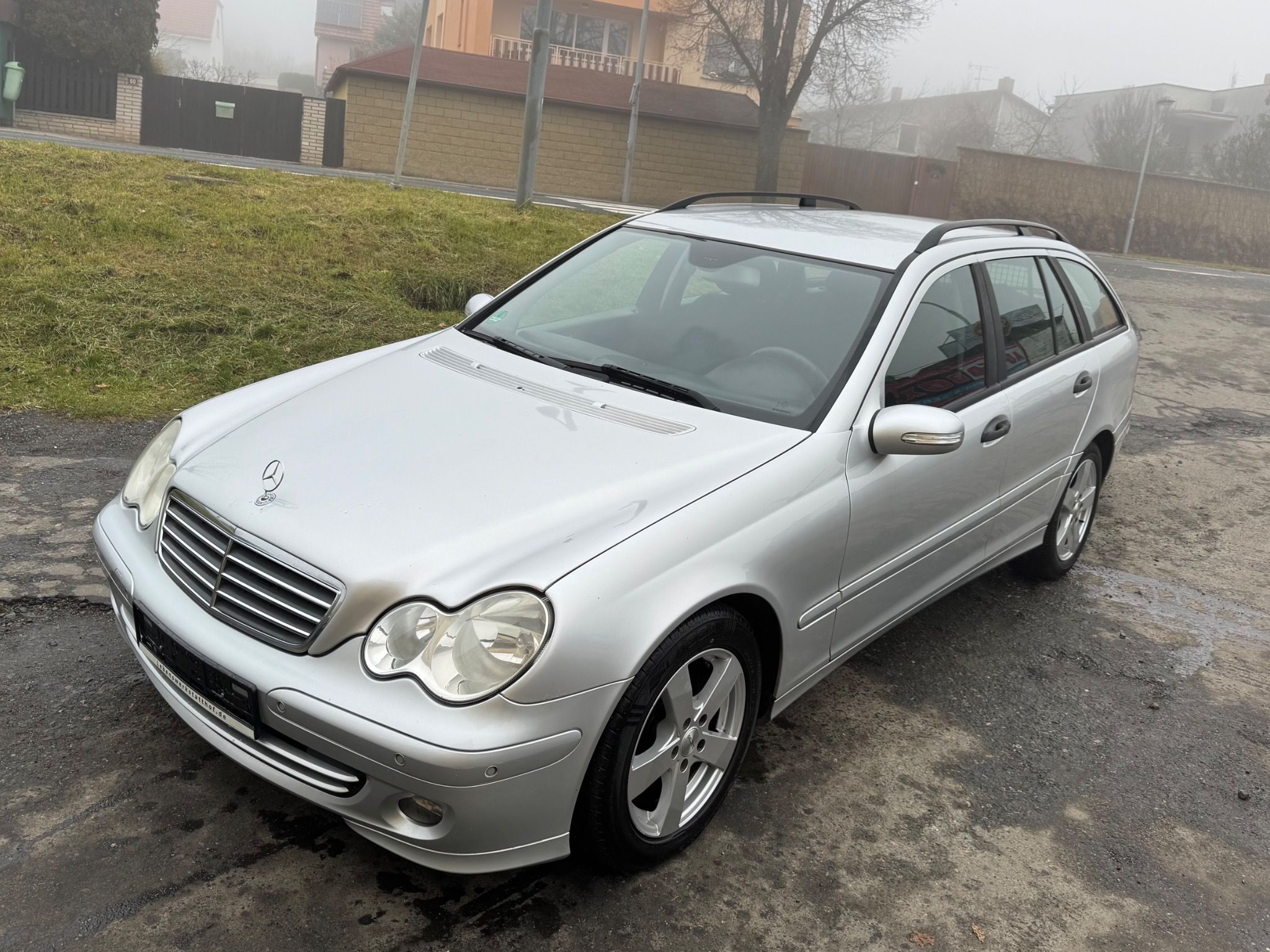 Mercedes-Benz Třídy C, 180 Kompressor 105kW.Facelift. - fotka 5
