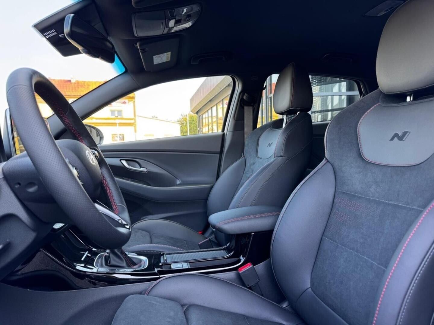 Hyundai i30, 1.5  _ kW - fotka 2