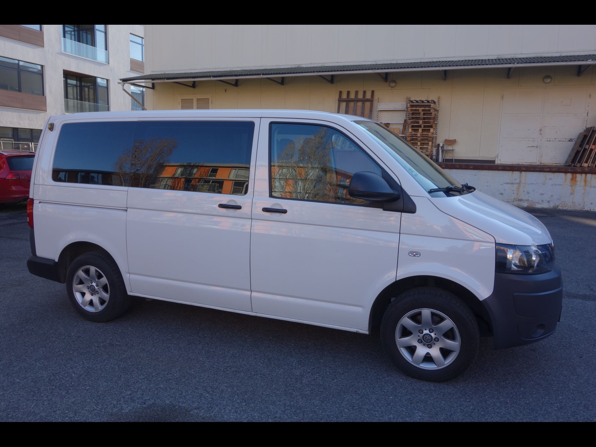 Volkswagen Transporter, 2.0TDI KRASAVEC !!! DVD,NAVI ! - fotka 5