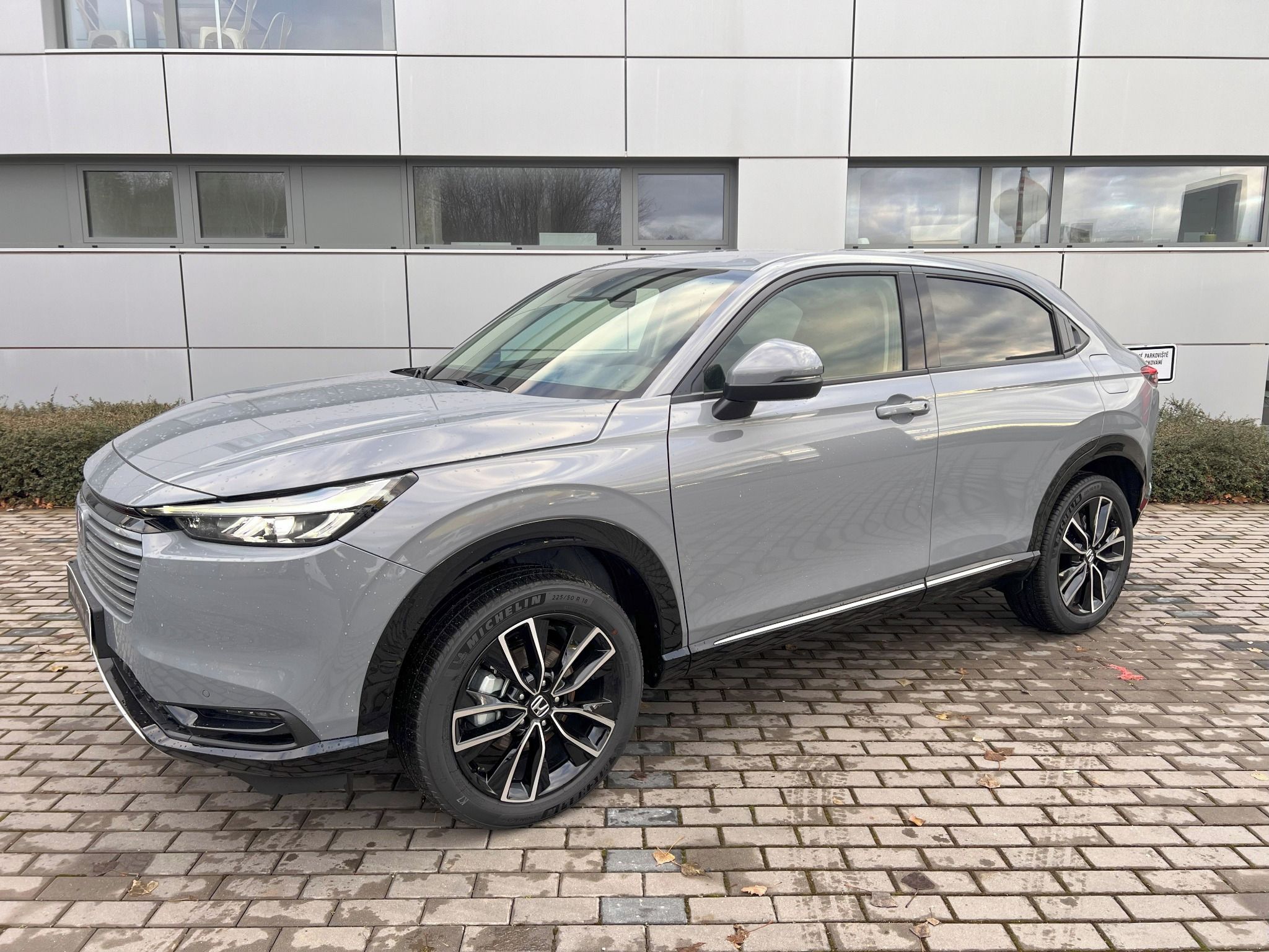 Honda HR-V, 1.5e:HEV Advance - fotka 3