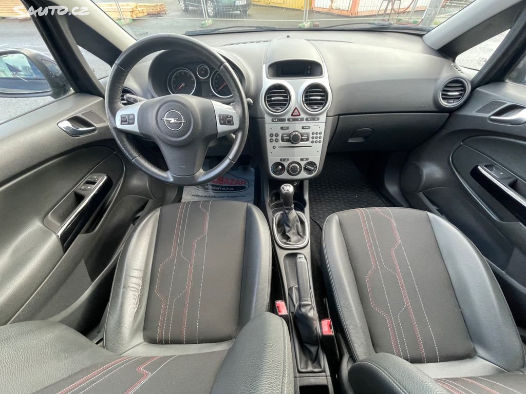 Opel Corsa, 1,4 64kW SERVISKA KLIMA