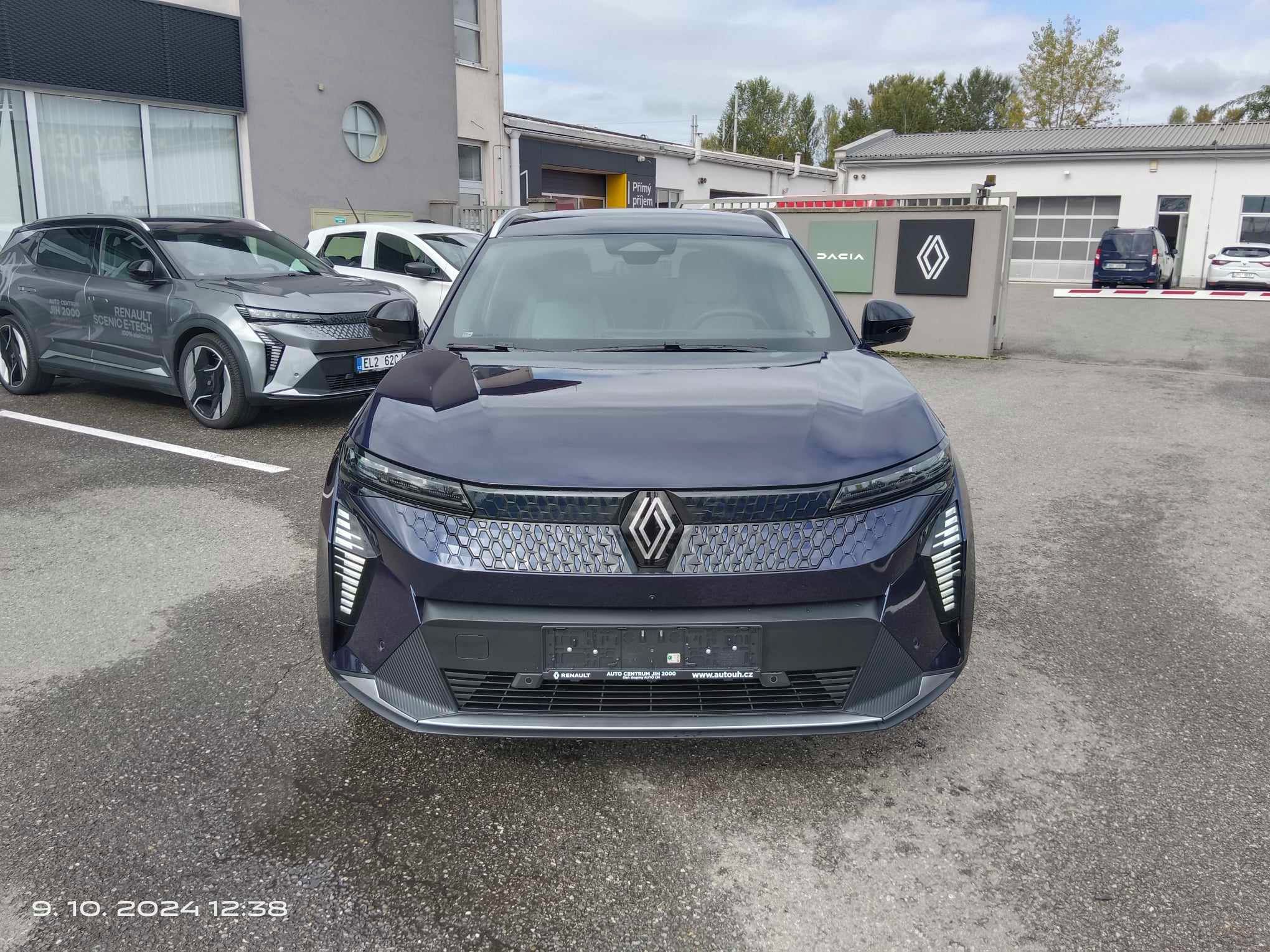 Renault Scénic, techno 220 k long range E-Tech - fotka 2