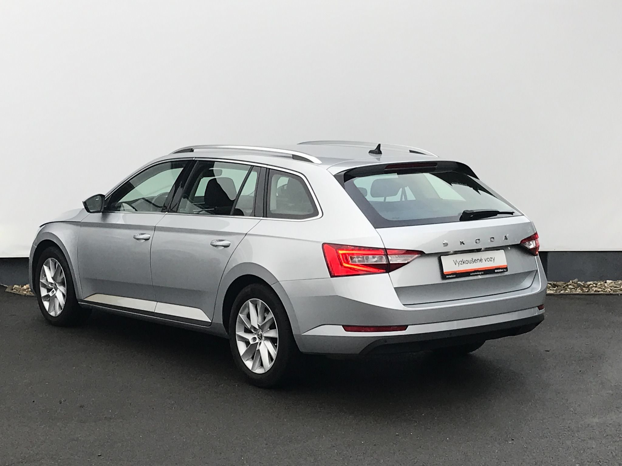 Škoda Superb, 2,0TDI 147kW 7°DSG Style+Kůže - fotka 3