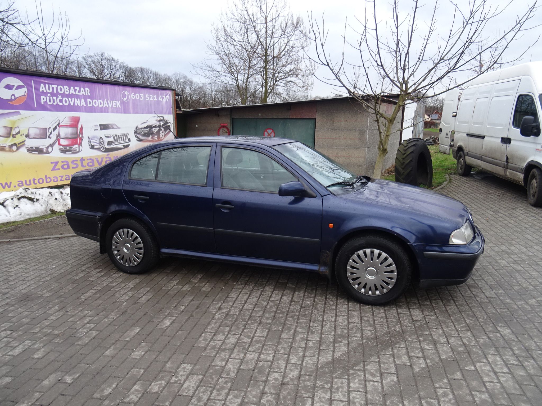 Škoda Octavia, 1.8 - fotka 3