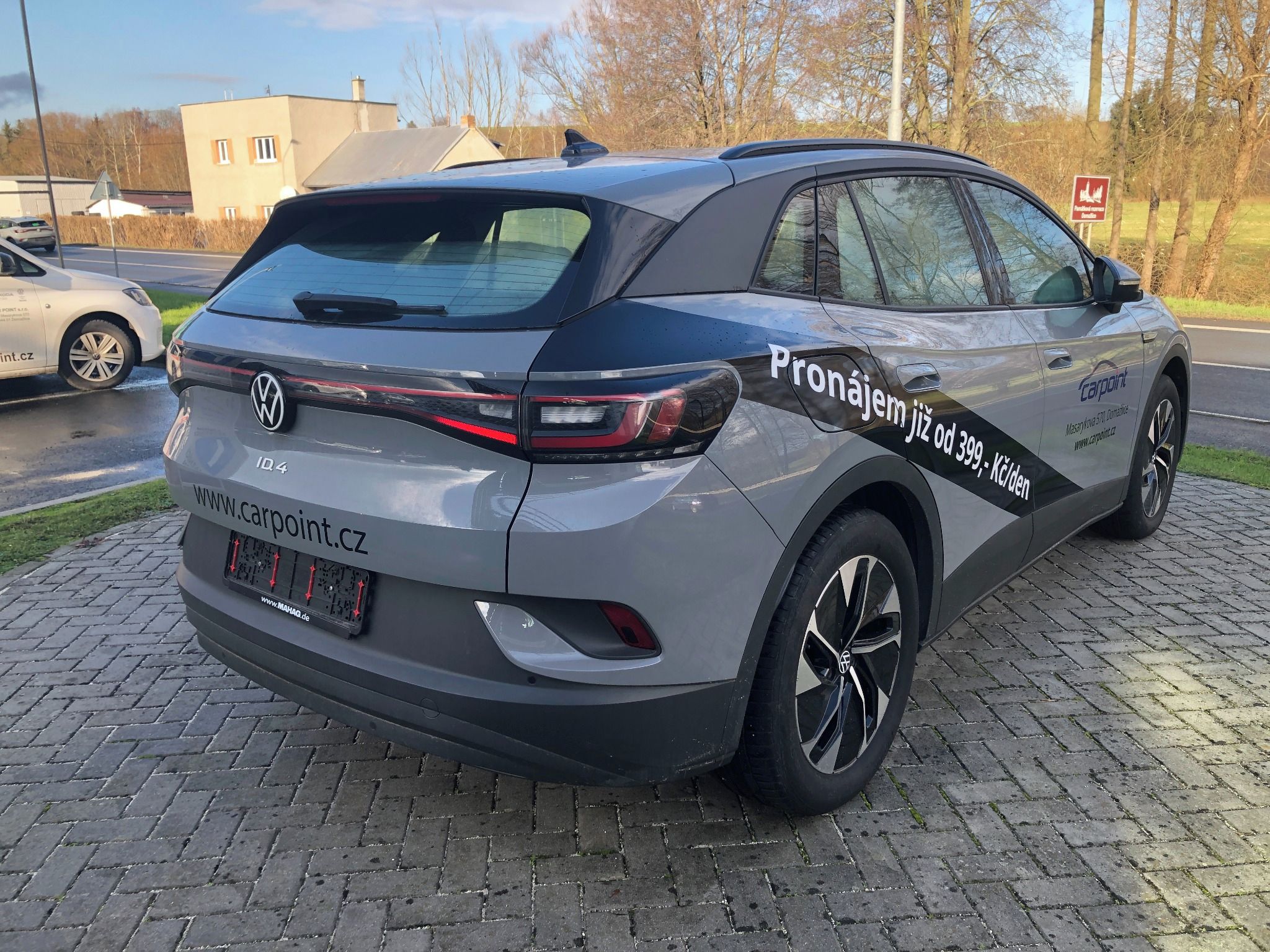 Volkswagen ID.4, Pure 109 KW 52kWh - fotka 5