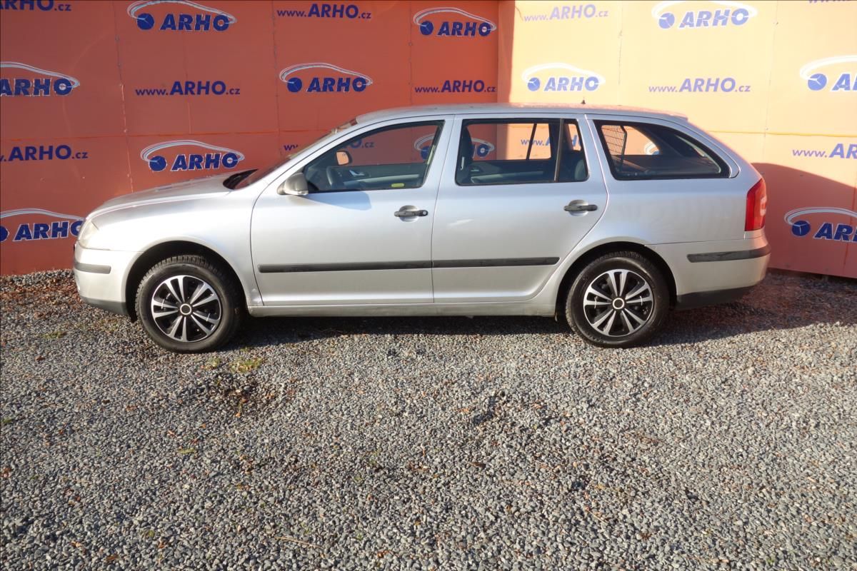 Škoda Octavia, 1,8 TSi, ČR, 1 MAJ., SERV.KN. - fotka 4