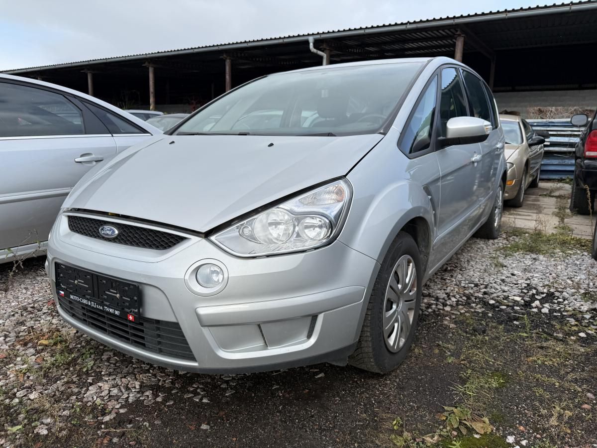 Ford S-MAX, 2.0i 107Kw 7 míst! - fotka 5
