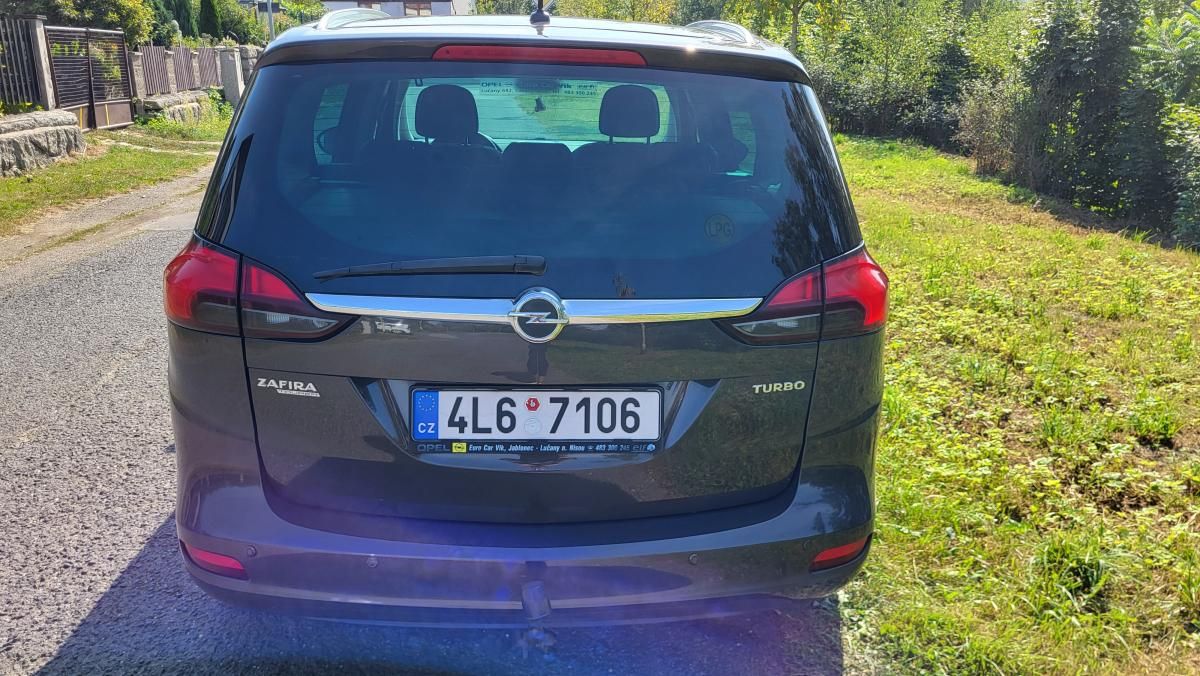 Opel Zafira, 1,4 TURBO LPG - fotka 6