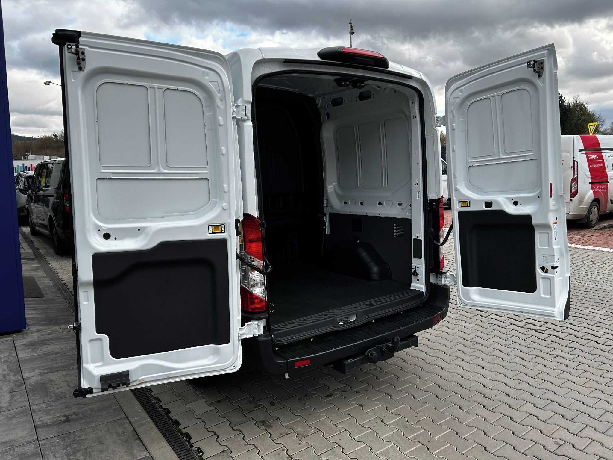 Ford Transit, DCiV N1 2.0 EcoBlue 118 kW man - fotka 5