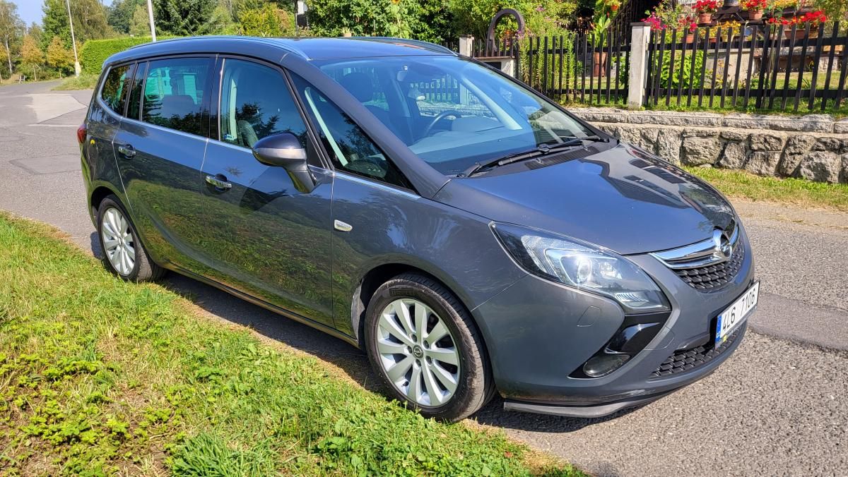 Opel Zafira, 1,4 TURBO LPG - fotka 3