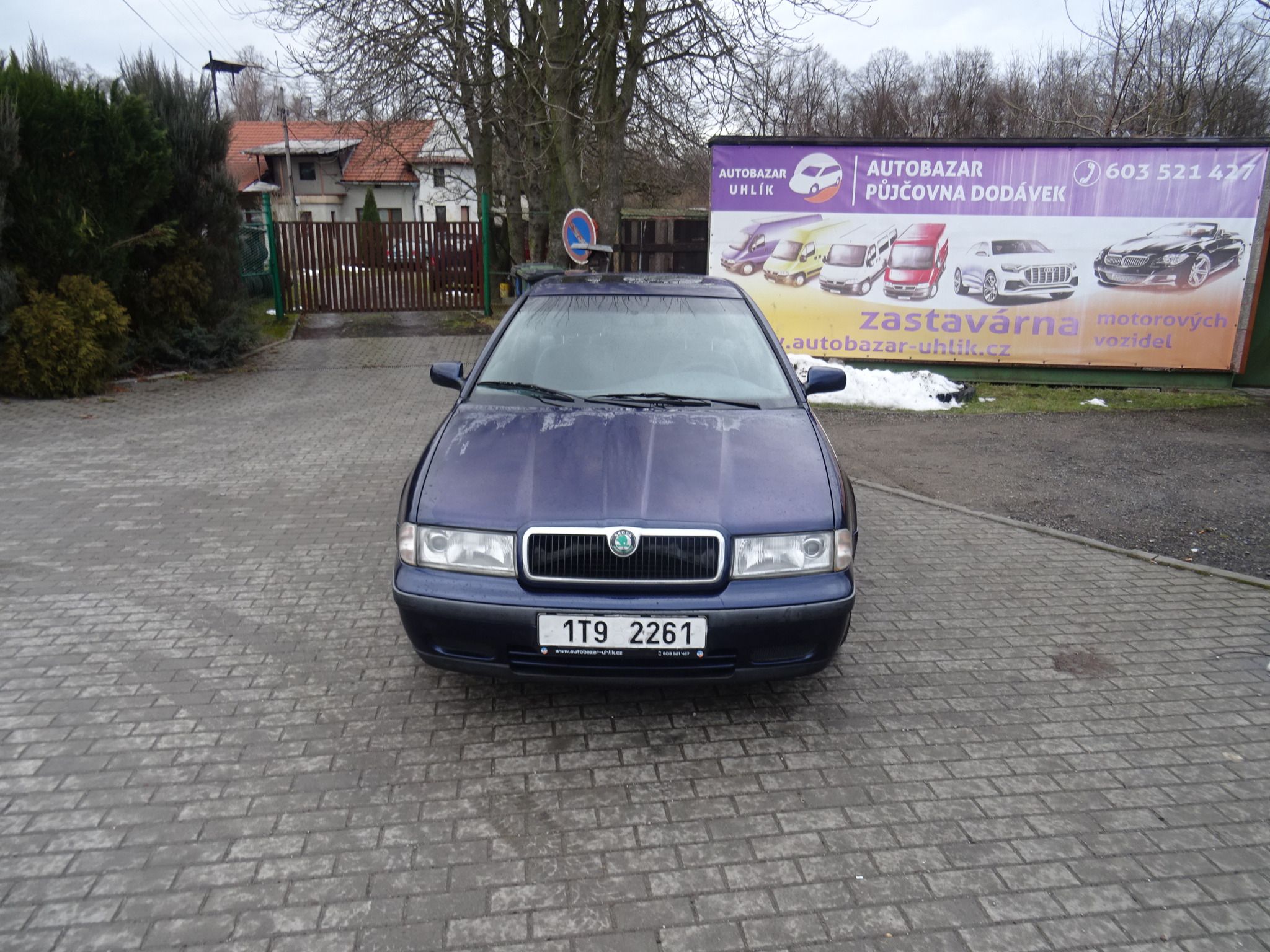Škoda Octavia, 1.8 - fotka 2