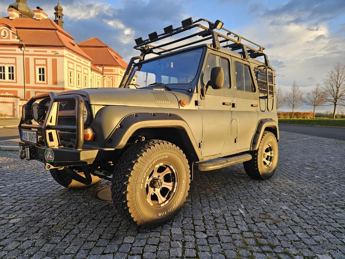 UAZ Hunter, HUNTER EXPEDITION, SPLÁTKY