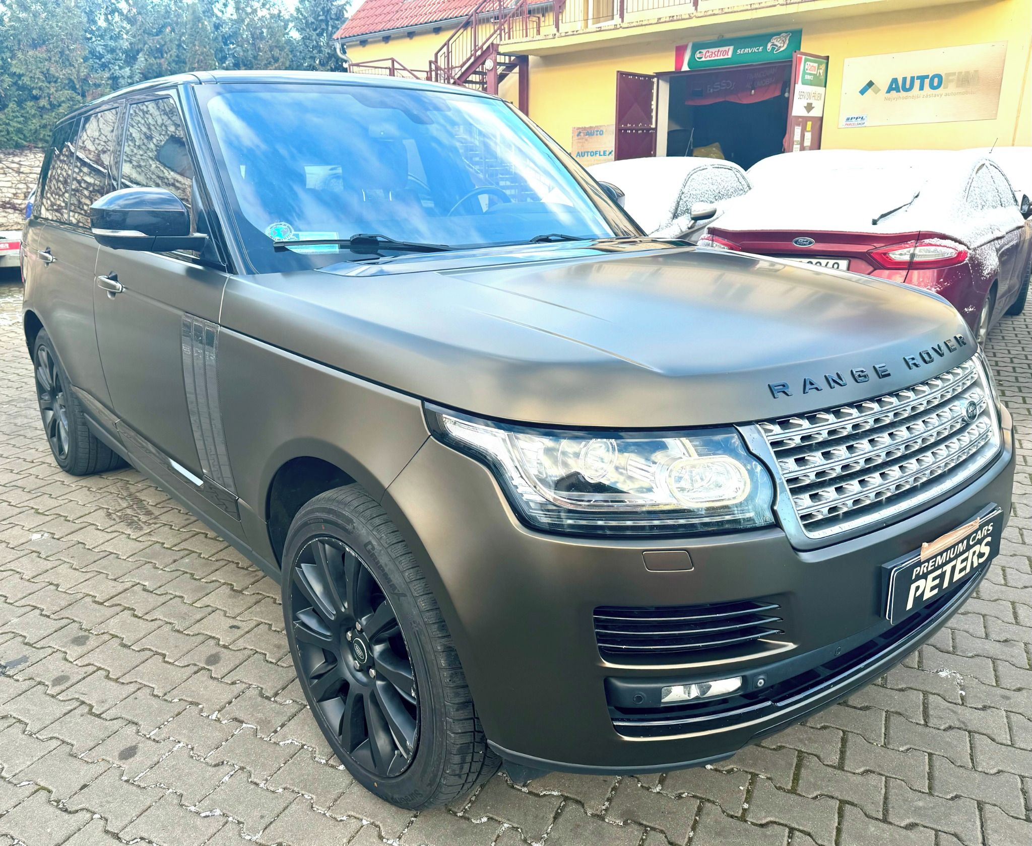Land Rover Range Rover, 4,4 V8, ČESKÝ PŮVOD, 2.maj. - fotka 3