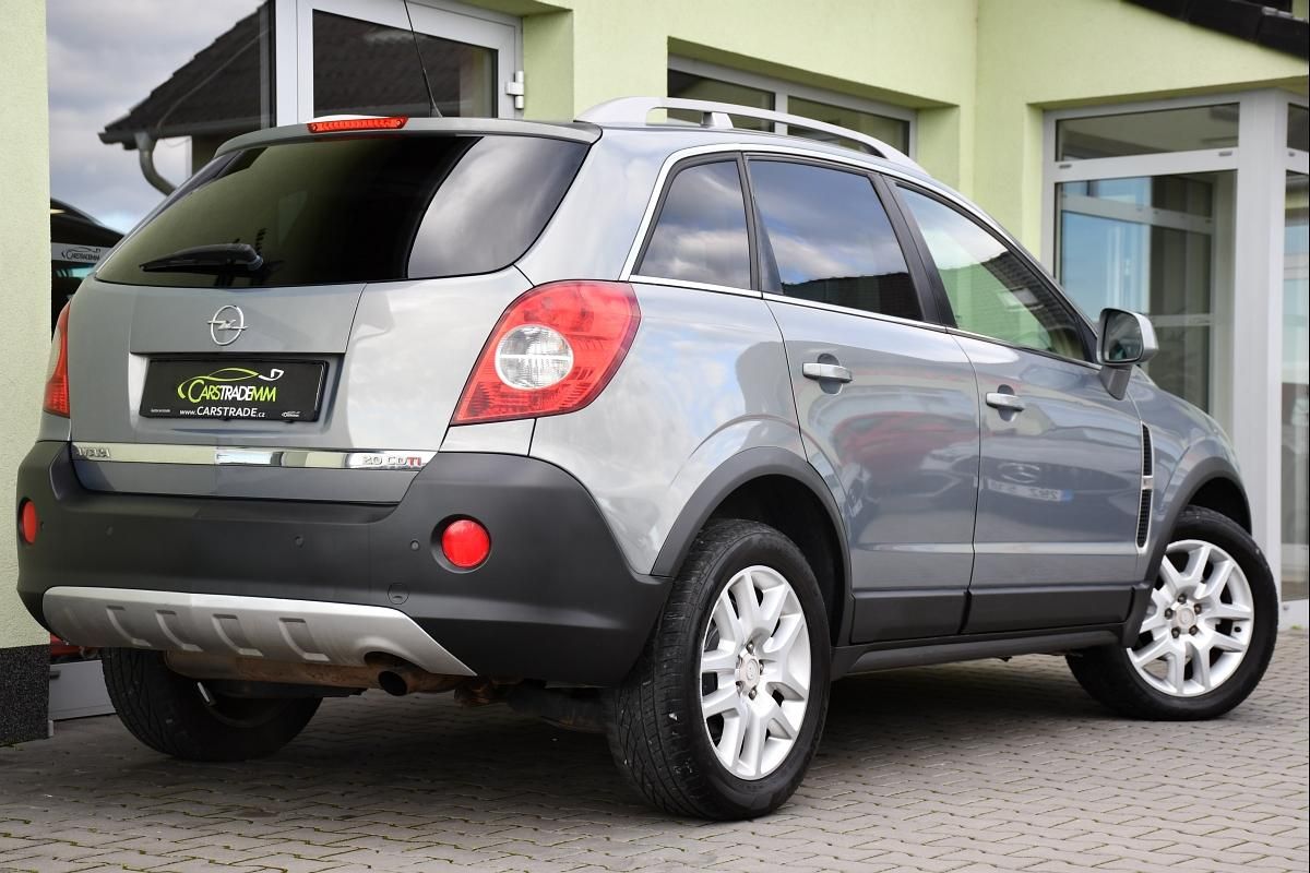 Opel Antara, 2.0CDTi COSMO 4X4 AUT A/C - fotka 4