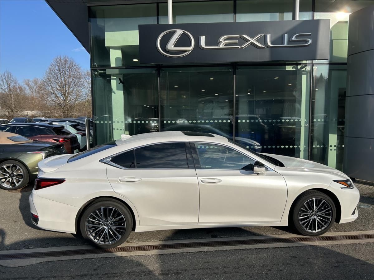 Lexus ES 300h, 2,5 300h Business Edition - fotka 6