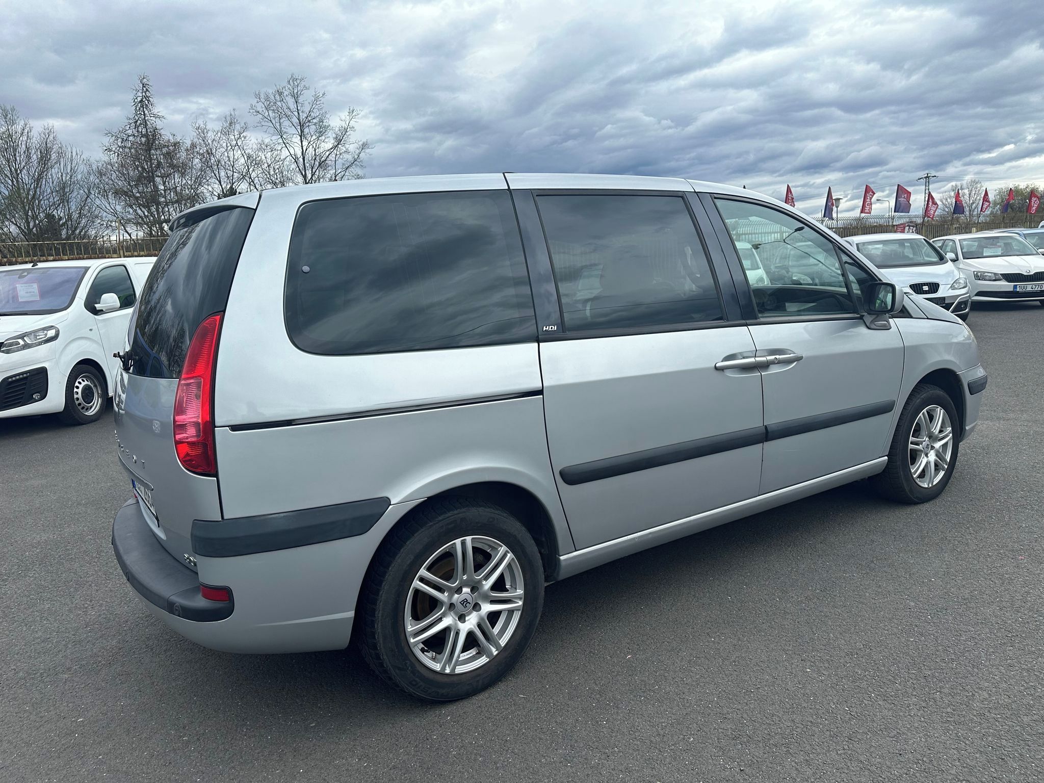 Peugeot 807, 2.0 HDi - fotka 4