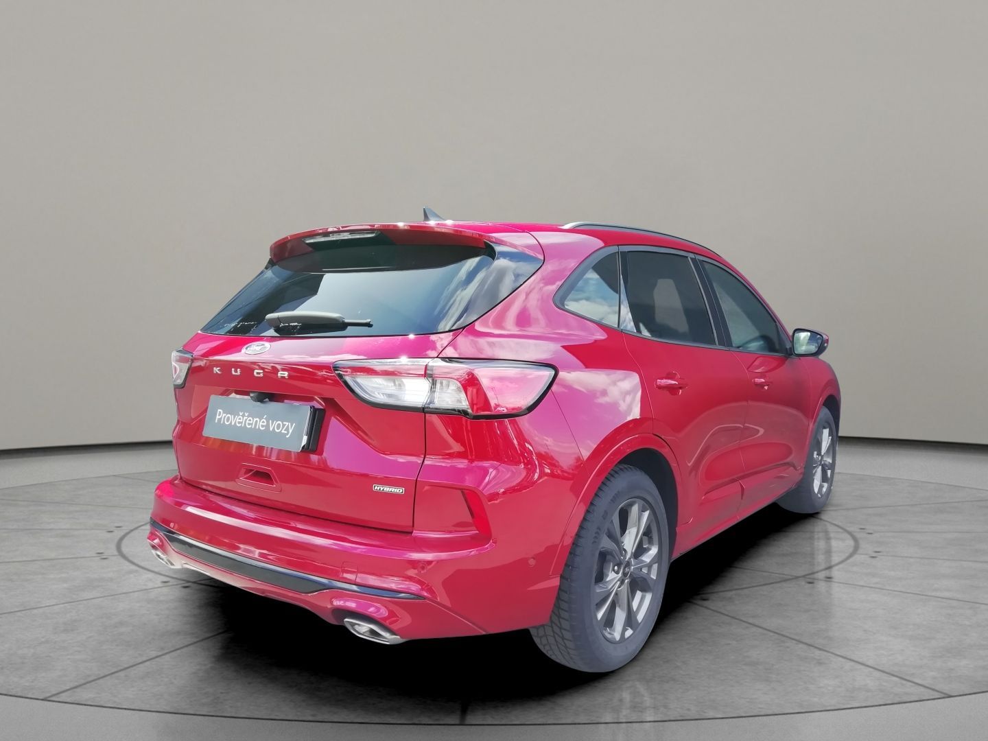 Ford Kuga, Plug-In Hybrid ST-Line X - fotka 2