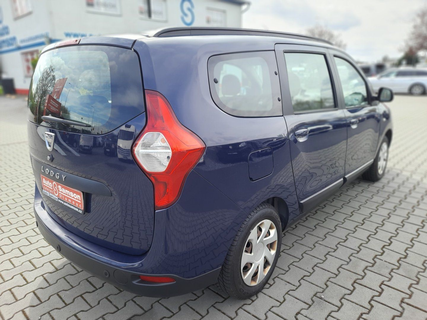 Dacia Lodgy, 1.5 DCI*7 MÍST*GPS NAVIGACE* - fotka 5