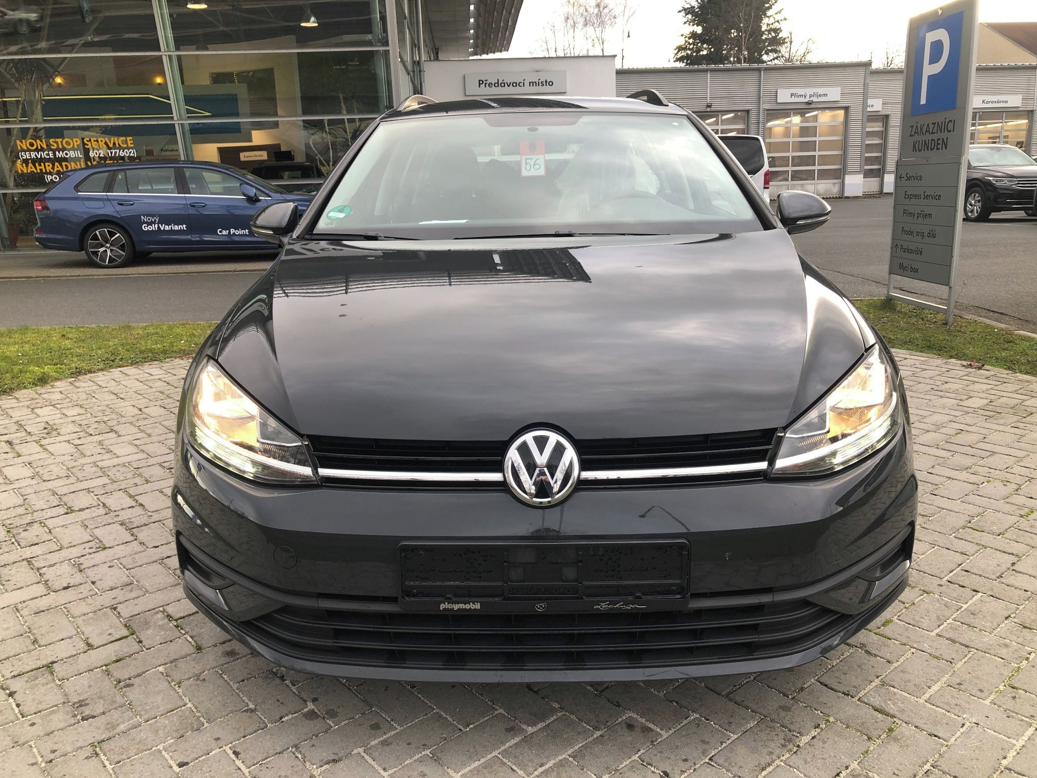 Volkswagen Golf Variant, 1.6 TDI Trendline - fotka 2