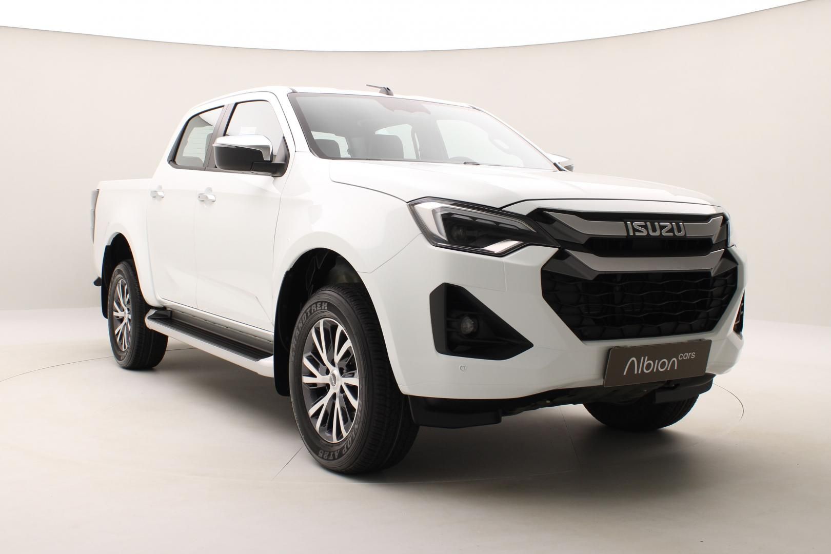 Isuzu D-Max, Double Cab 1,9l LSE 4x4 AUT - fotka 6