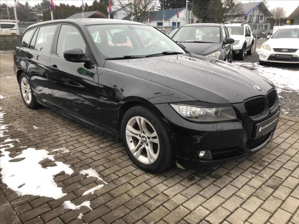 BMW Řada 3, 2,0 Touring,Velký servis 35000 - fotka 3