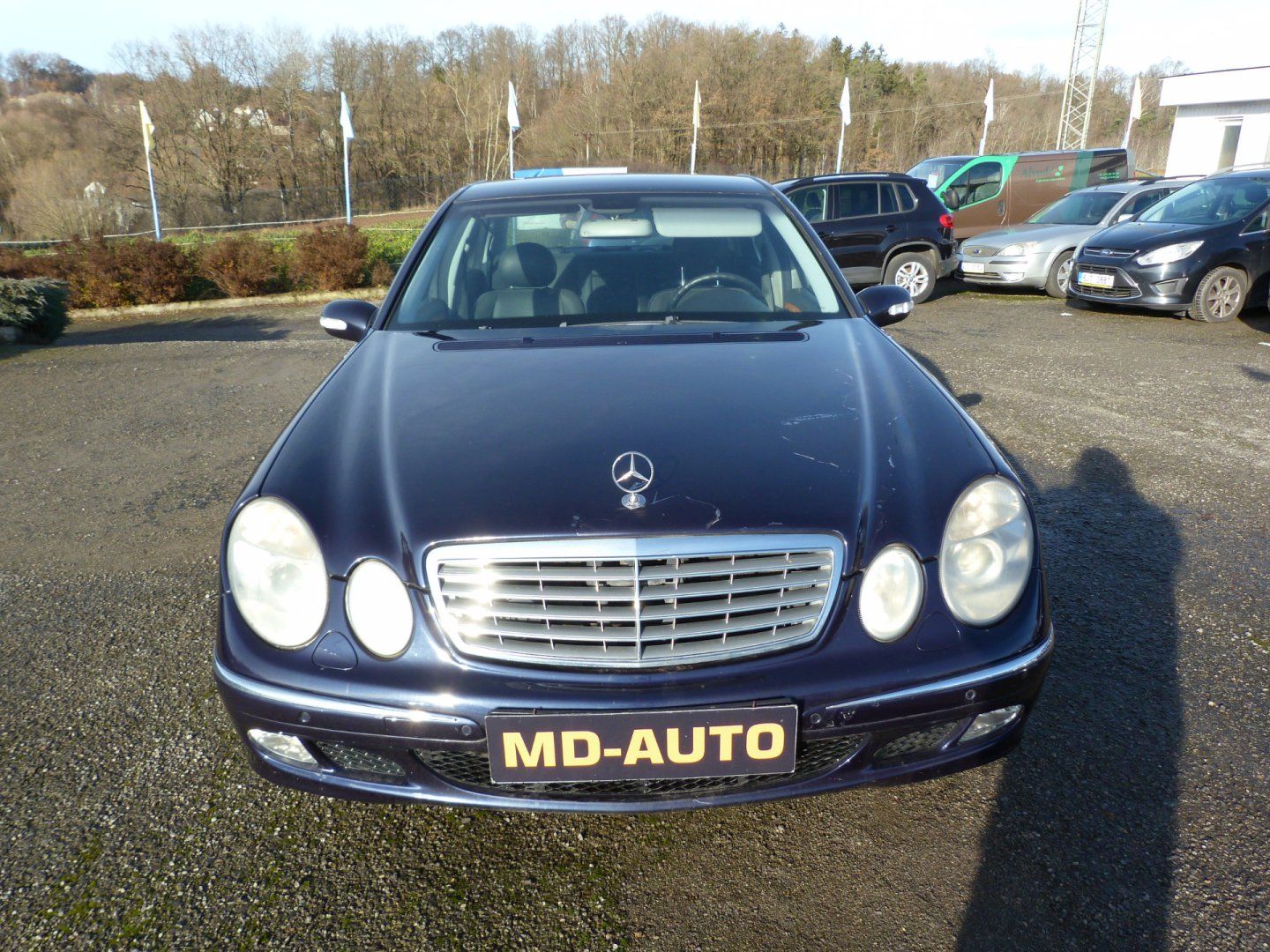 Mercedes-Benz 211, E320 3.2 I - fotka 2