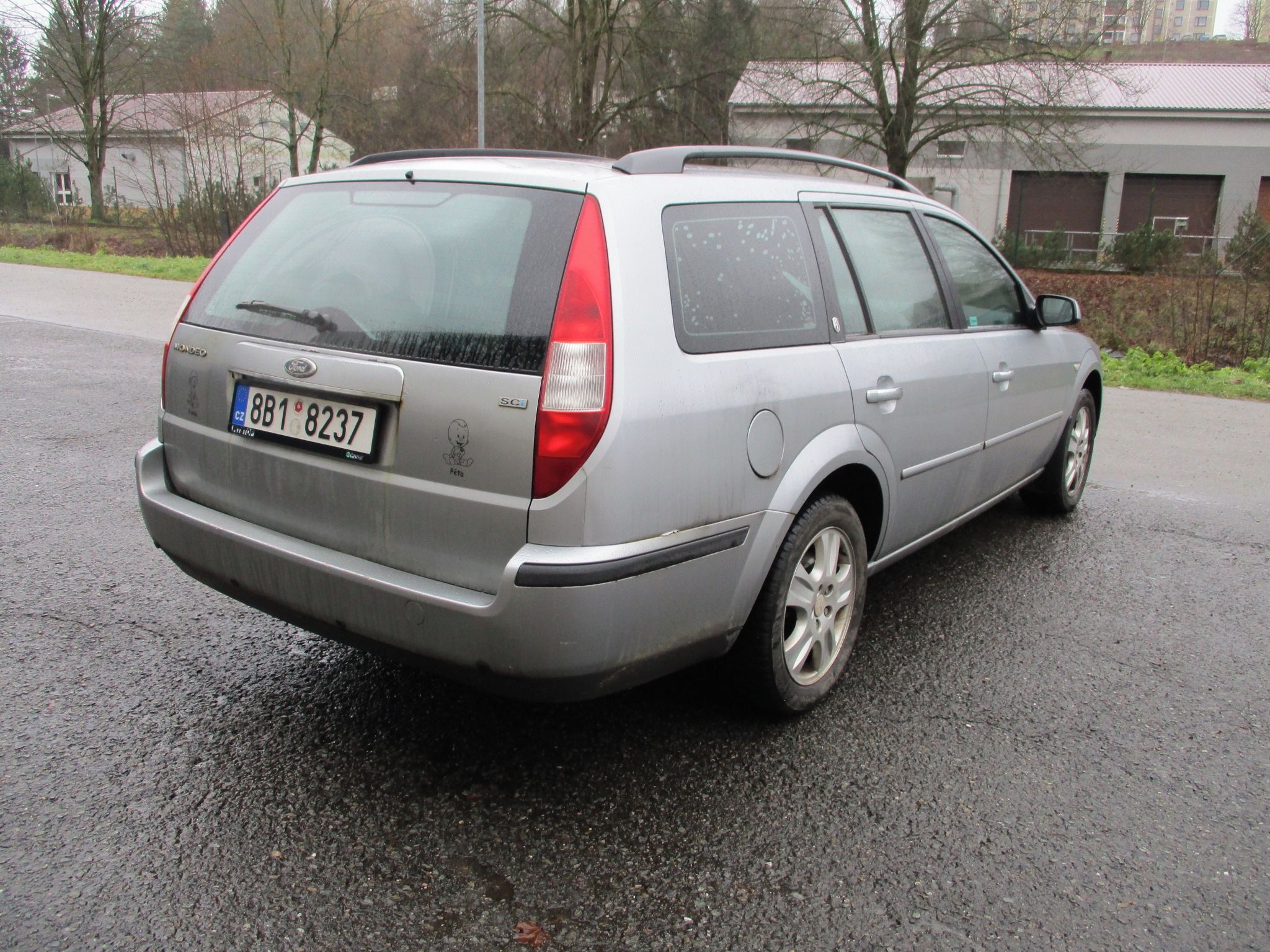 Ford Mondeo, 1.8 i - fotka 5