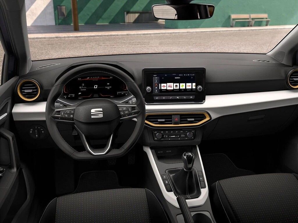 Seat Arona, 1.0TSI 70kW - fotka 5