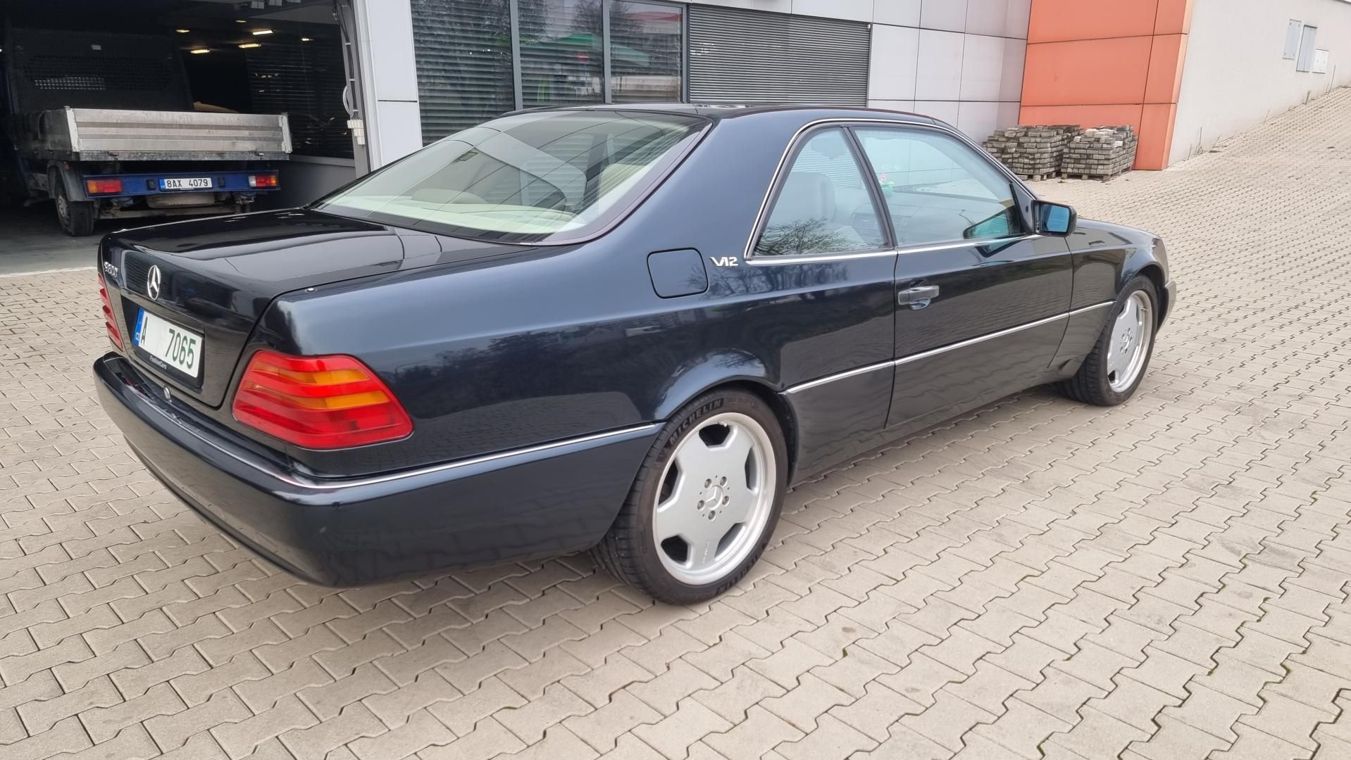 Mercedes-Benz Třídy S, S600 V12 COUPE FACELIFT TOP - fotka 4
