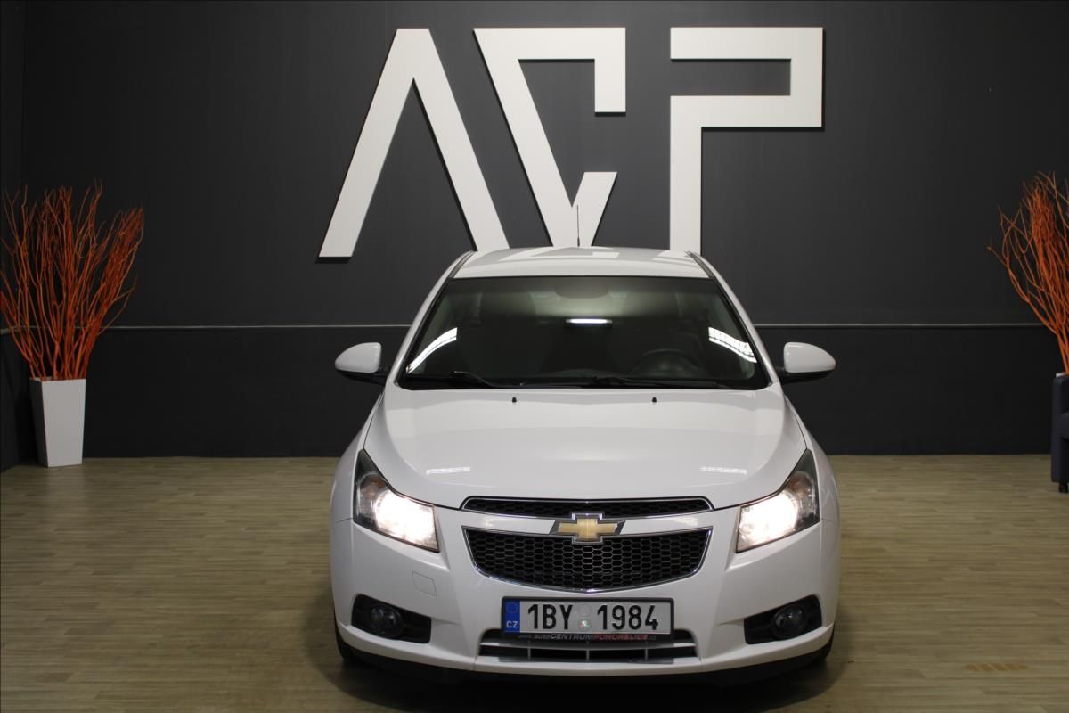 Chevrolet Cruze, 2,0 VCDI LT*120KW*Po Servisu* - fotka 3