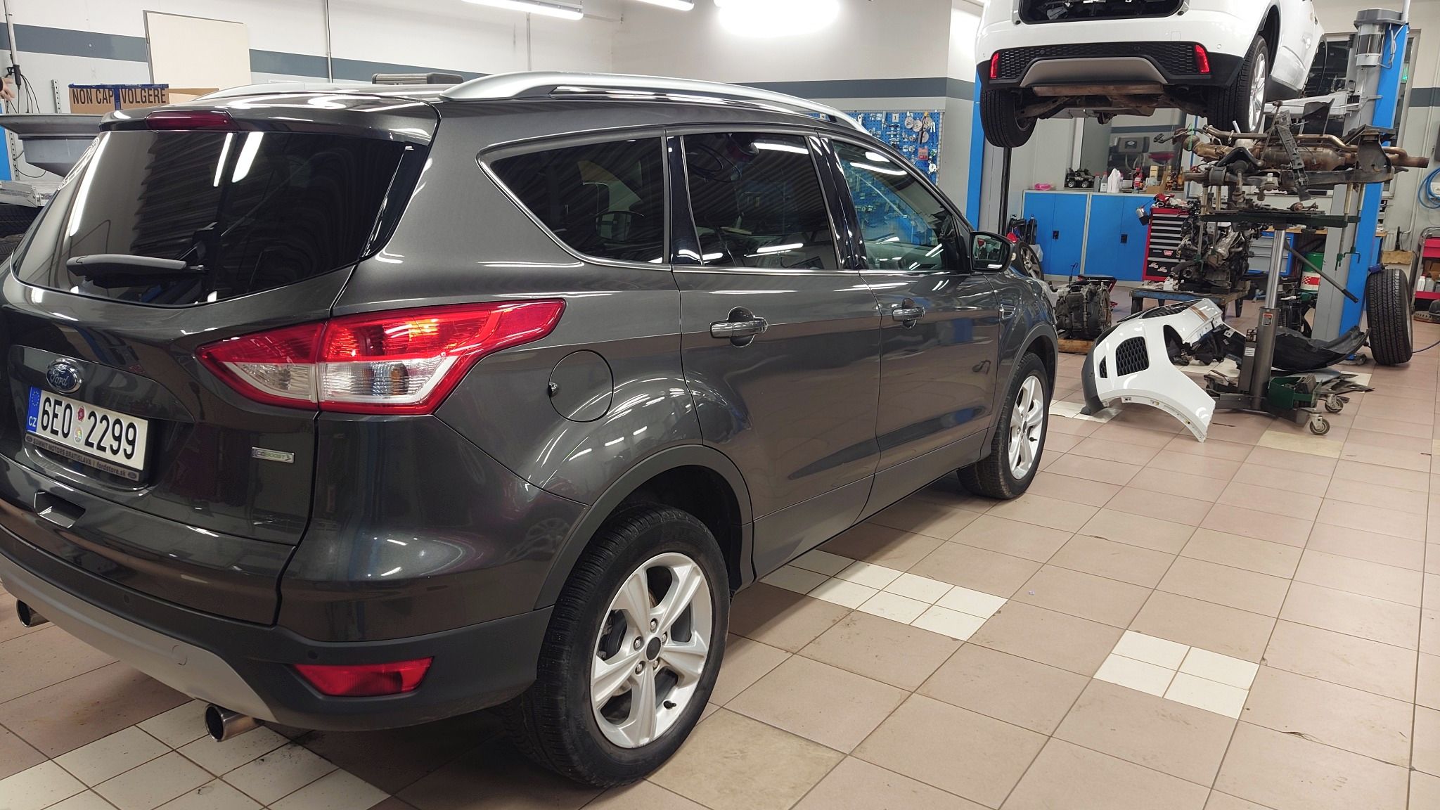 Ford Kuga, Trend + 1,5 Ecoboost 110 kW - fotka 4