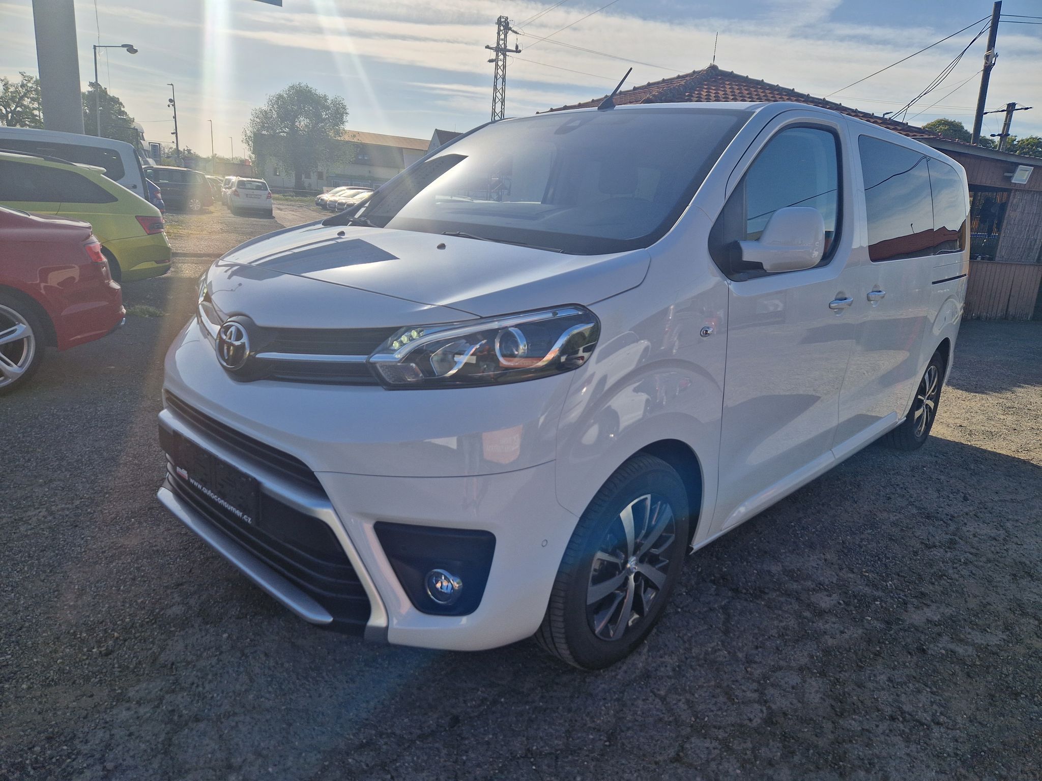 Toyota Proace Verso, 2,0D L1 8míst, Family + navi +