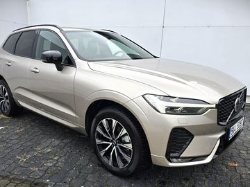 B4 AWD PLUS Dark AT8