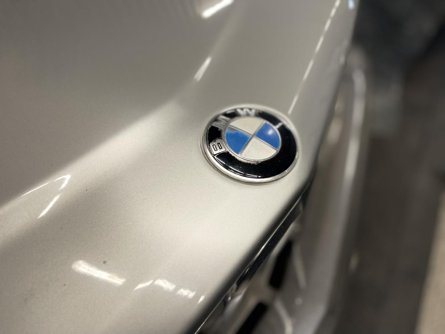 BMW Řada 5, 525i E12 REZEVOVÁNO - fotka 5
