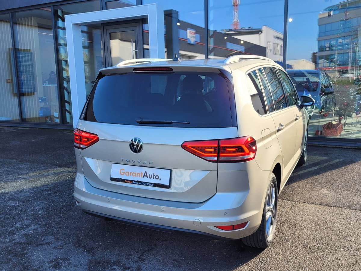 Volkswagen Touran, 1.5 TSI DSG People 7míst - fotka 3