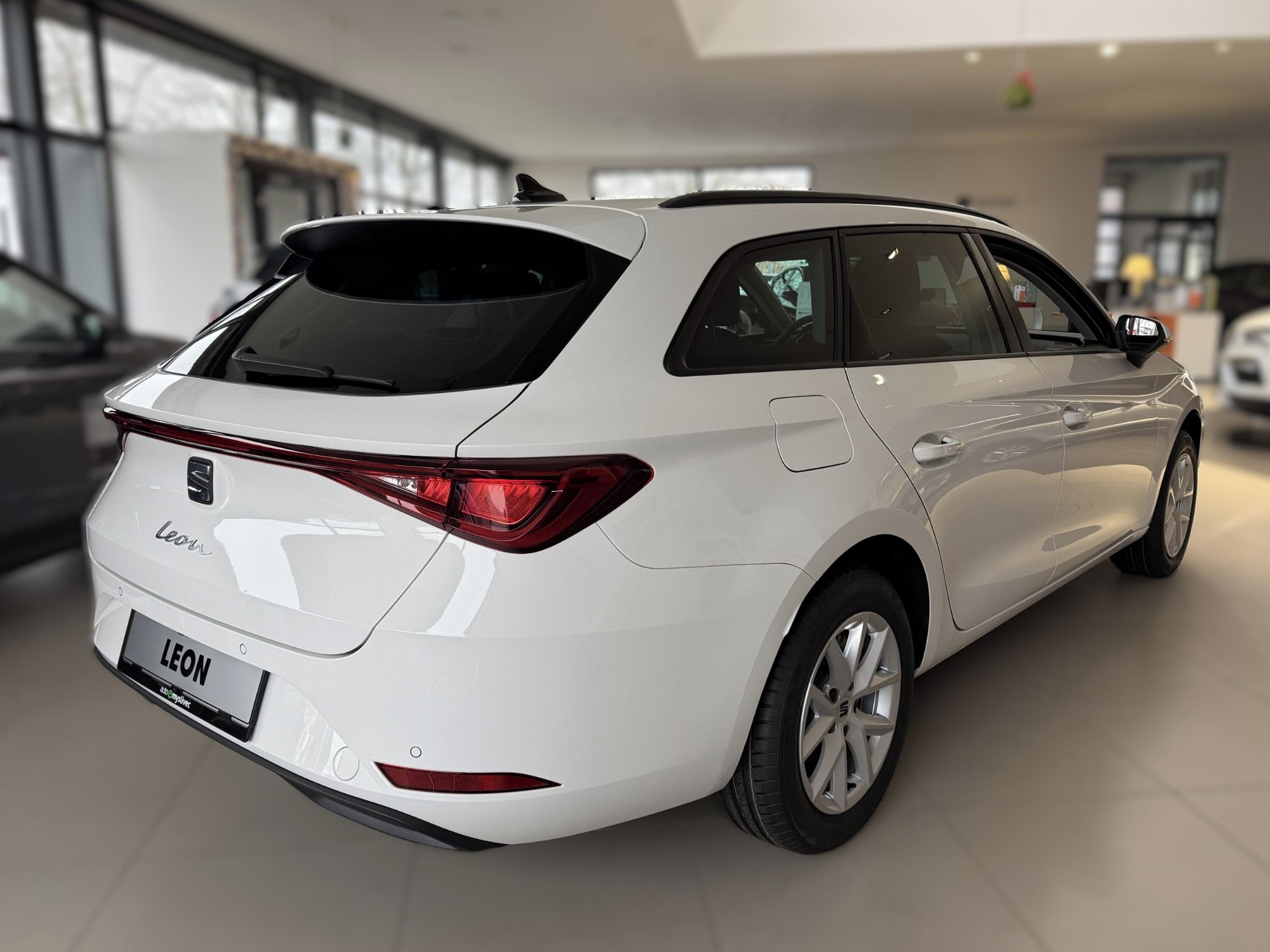 Seat Leon, SP Style 1.5 TSI 85kW - fotka 4