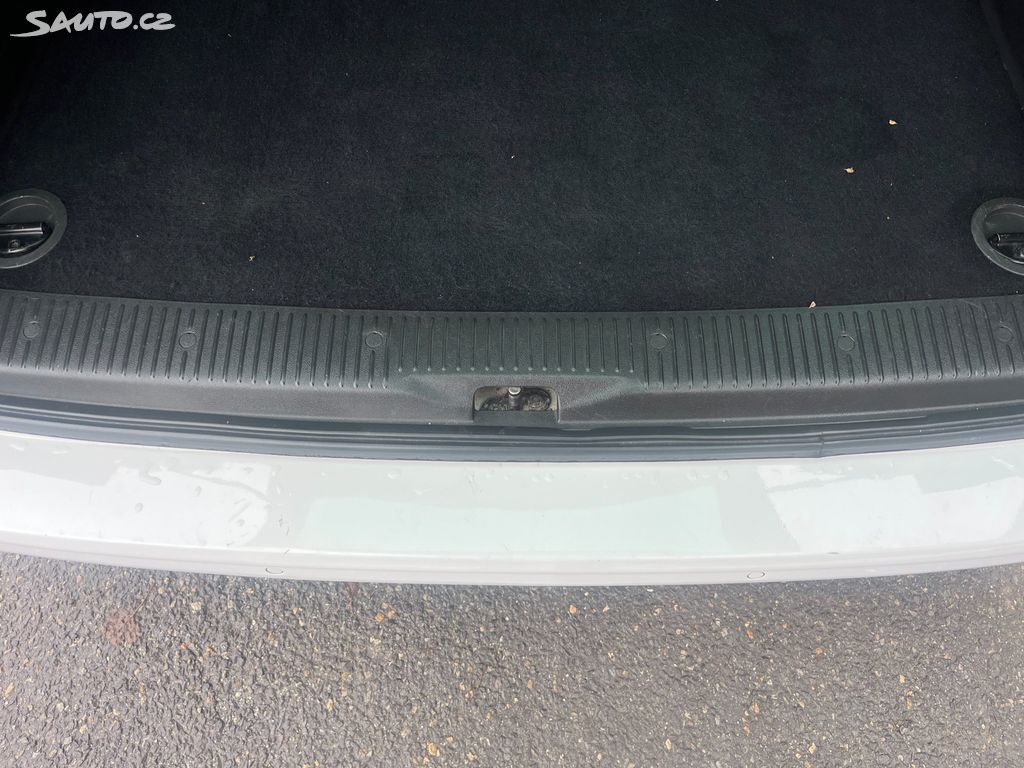 Volkswagen Caravelle, fotka 30