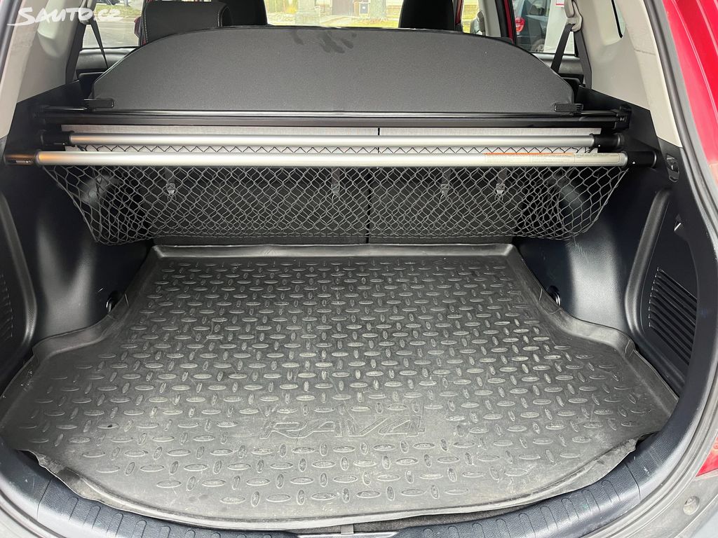 Toyota Rav4, fotka 17
