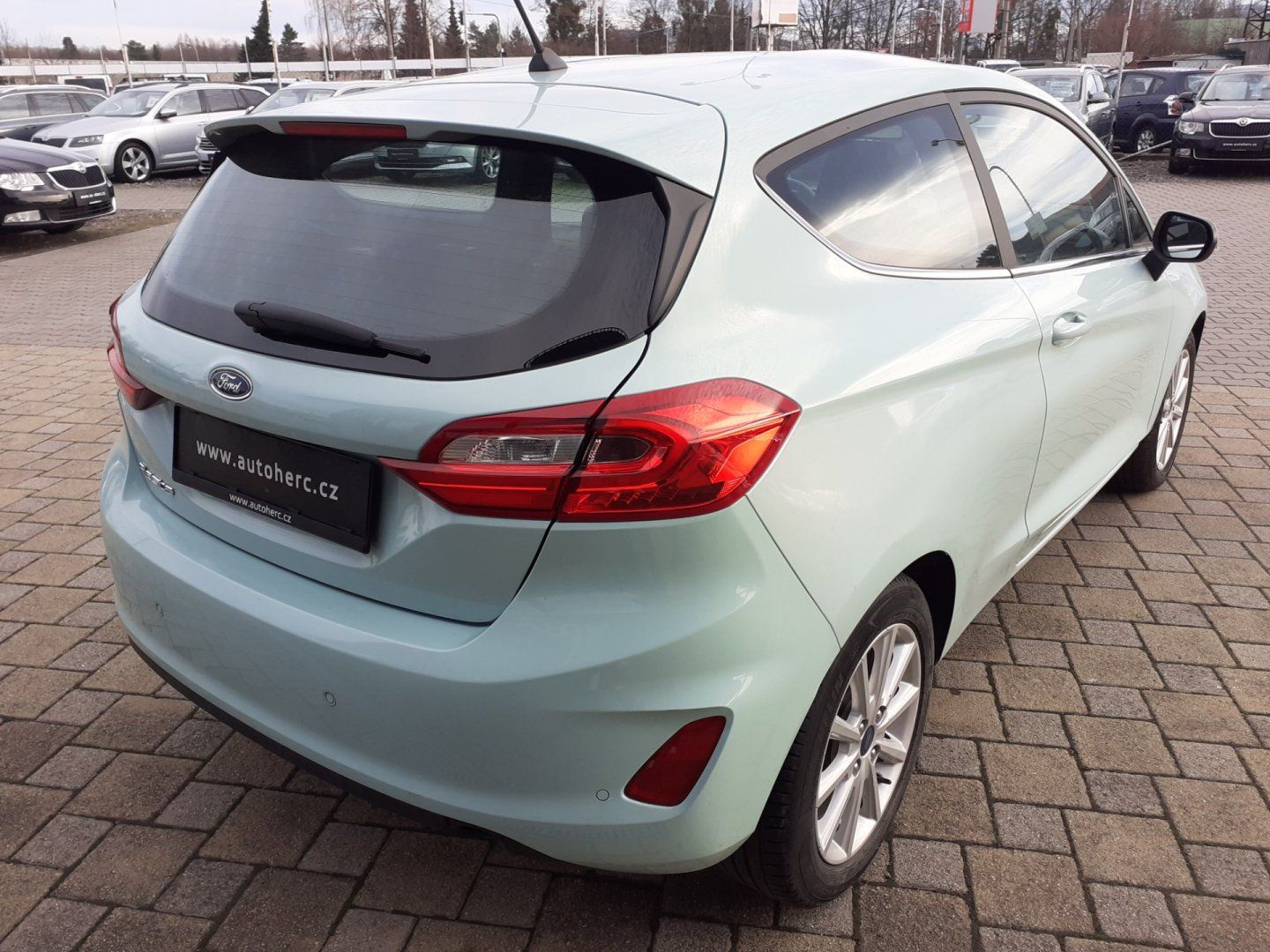 Ford Fiesta, 1.1 I 63 KW - fotka 4