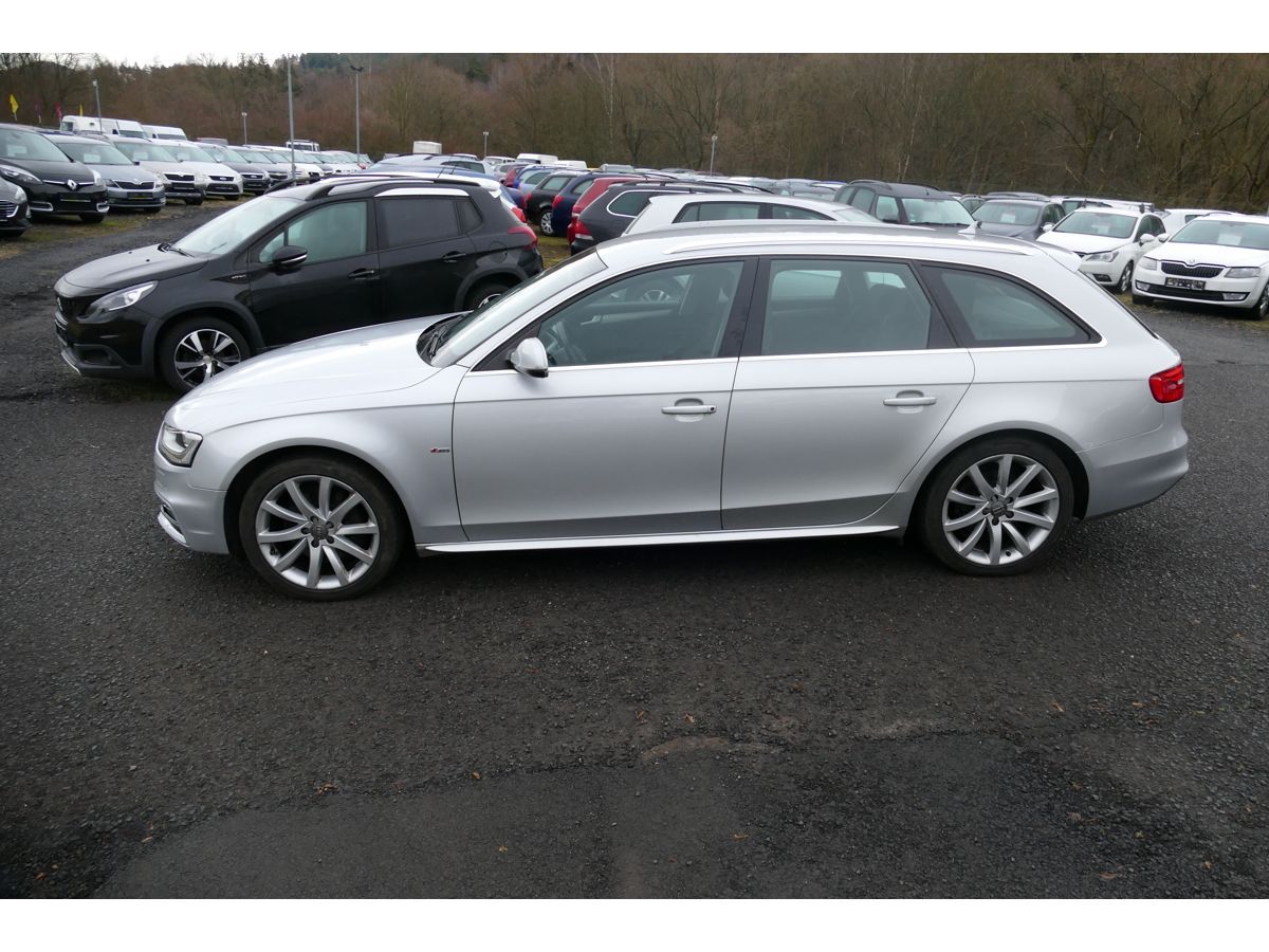Audi A4, 3,0TDI S-LINE QUATTRO - fotka 4
