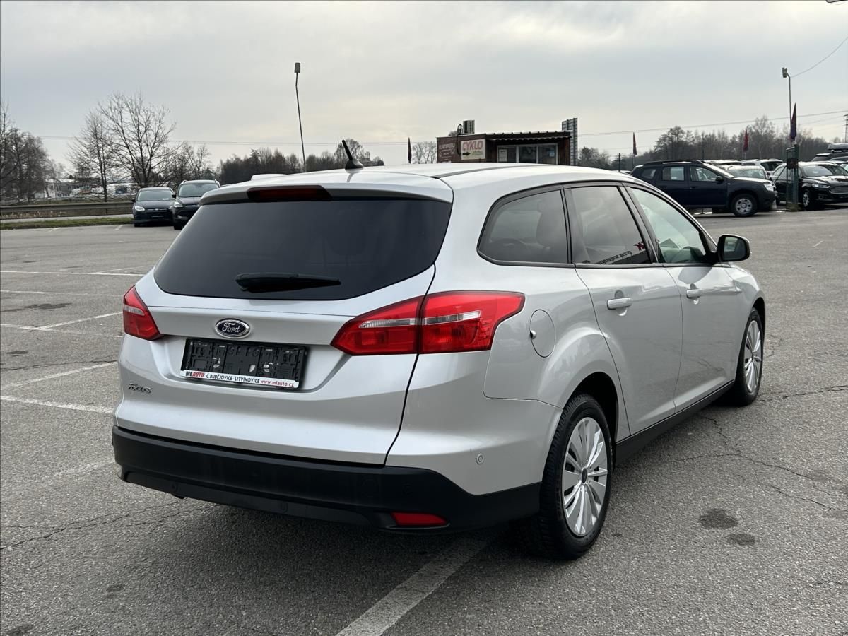 Ford Focus, 1,5 TDCi 88kW,Xenon,Navi,Výhře - fotka 2
