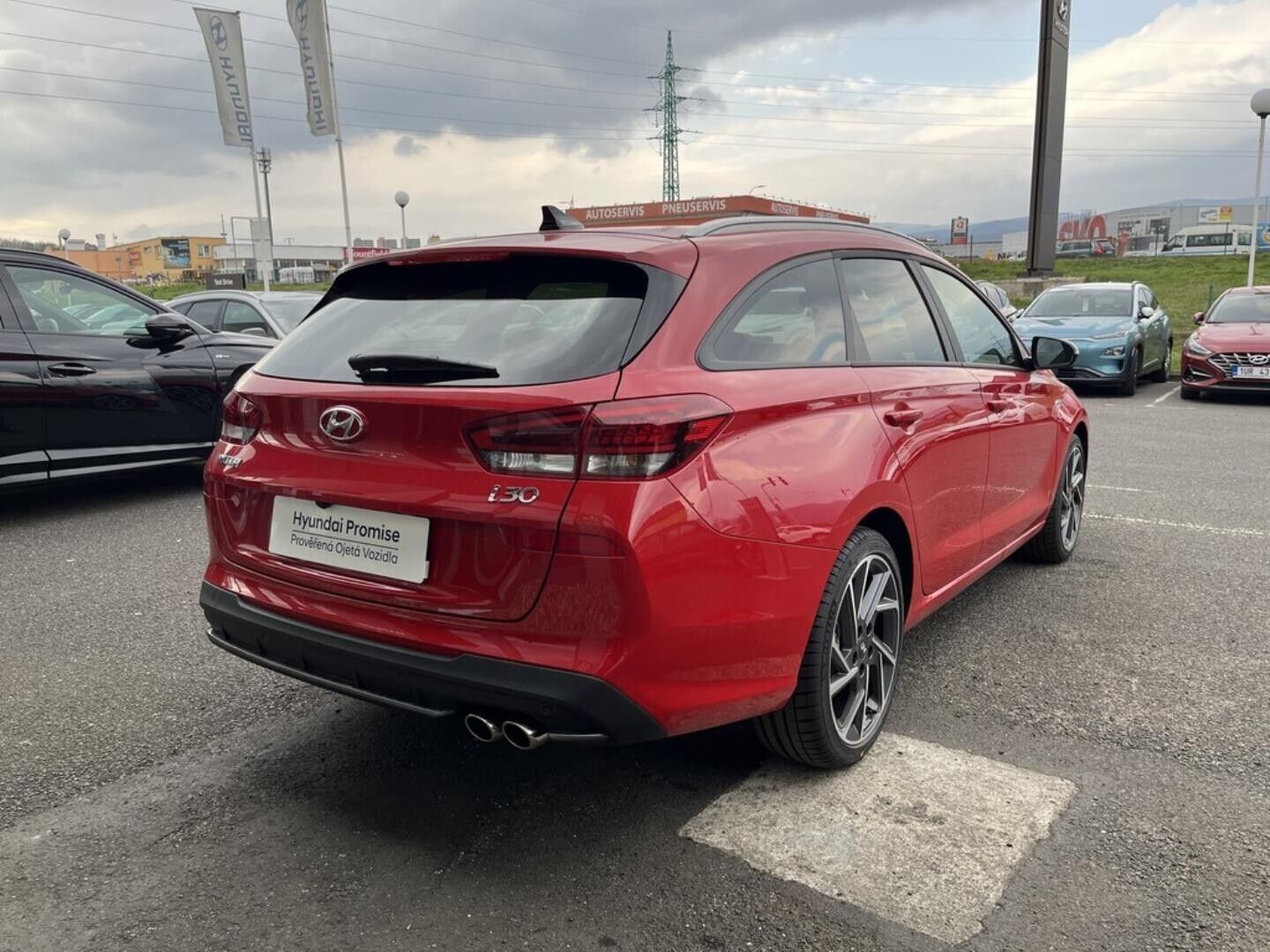 Hyundai i30, MY23 N Line 1,5 T-GDI MHEV 117 - fotka 3