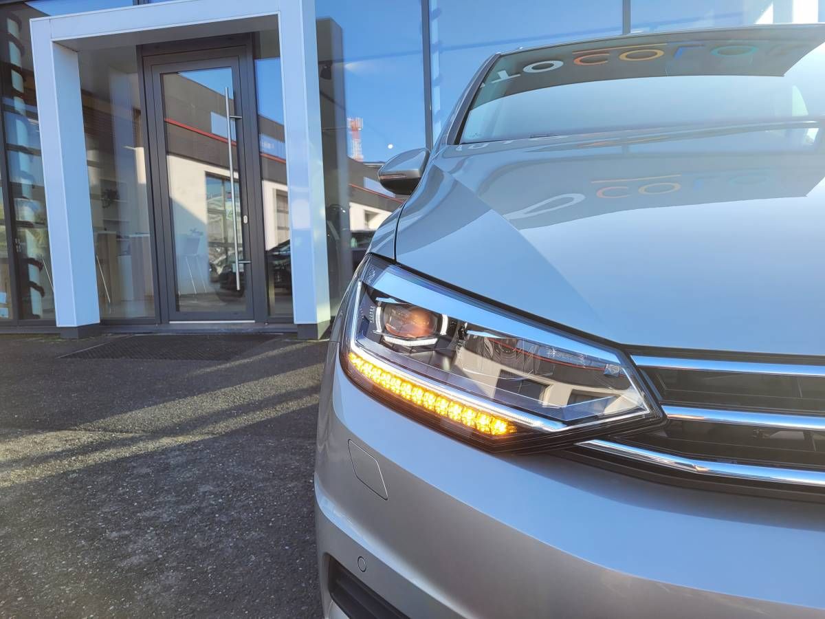 Volkswagen Touran, 1.5 TSI DSG People 7míst - fotka 6