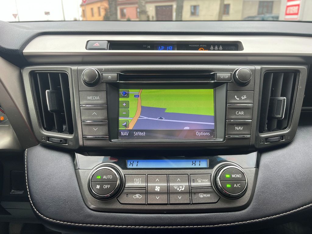Toyota Rav4, fotka 18