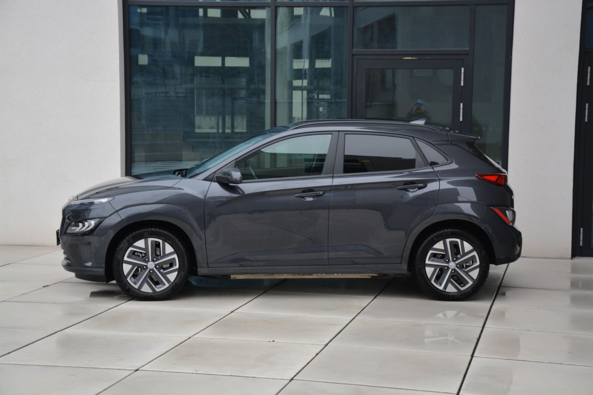 Hyundai Kona, X Line 150Kw 64kWh 1 MAJITEL - fotka 6