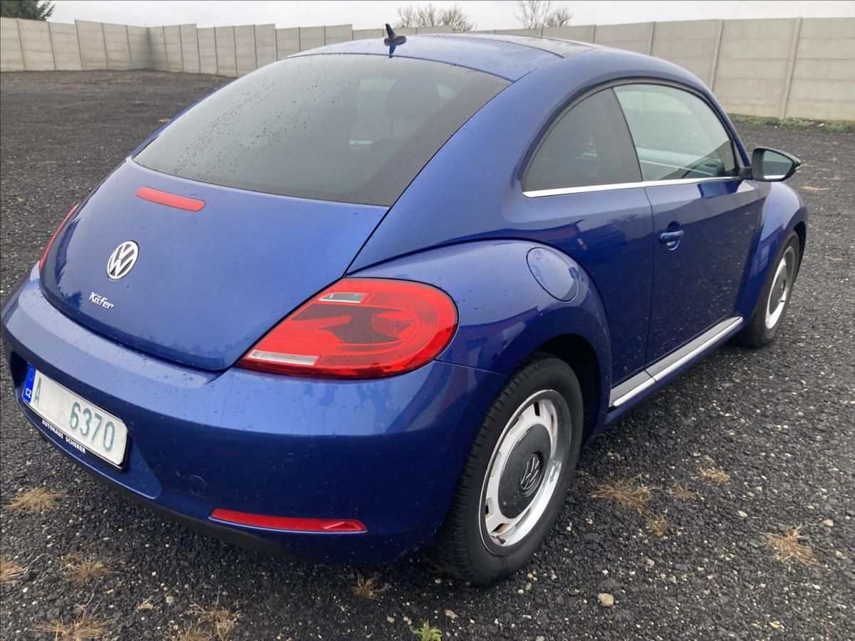 Volkswagen Beetle, 2,0 TDI 103KW SPORT DSG - fotka 4