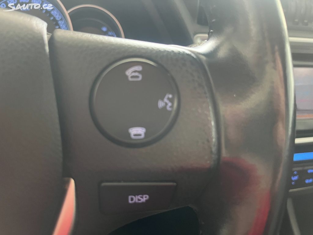 Toyota Auris, fotka 24