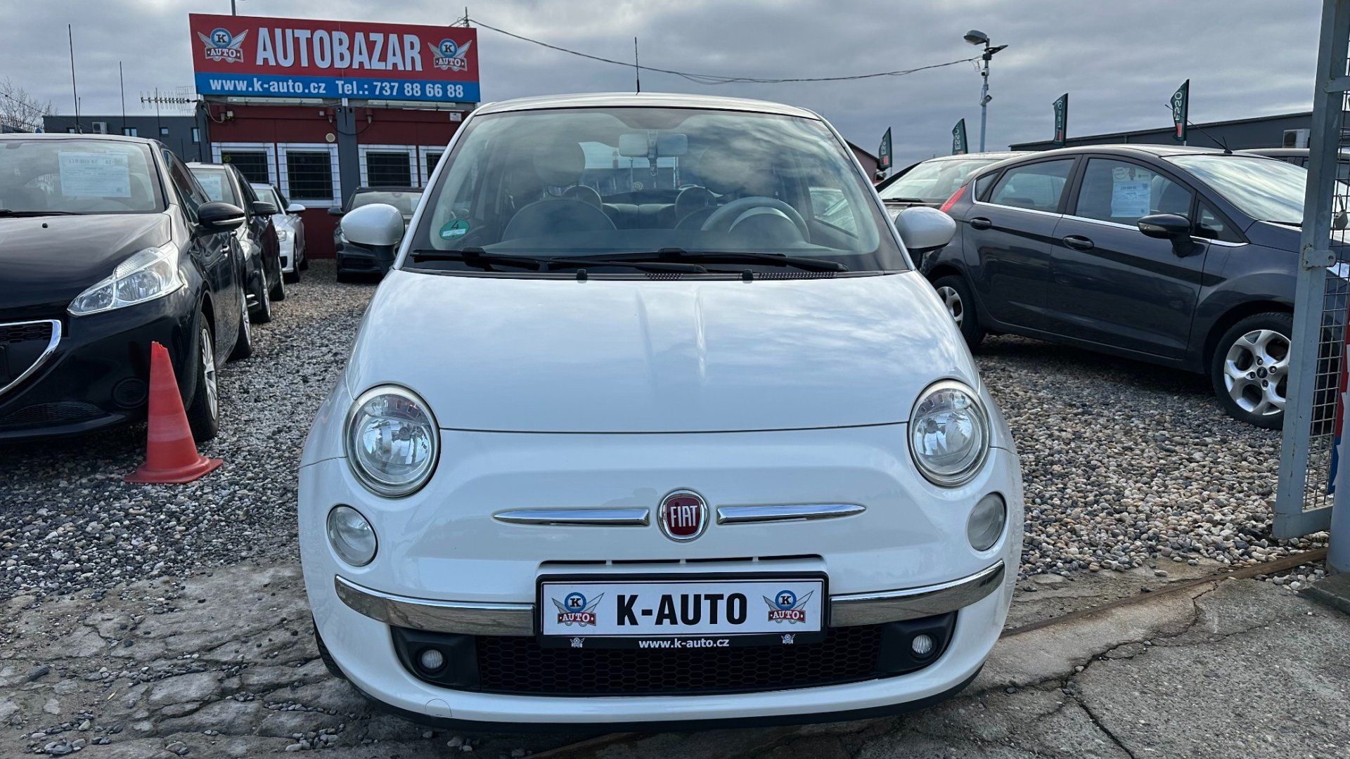 Fiat 500, 1.2i 51kW*Lounge*Klima*Pano* - fotka 2