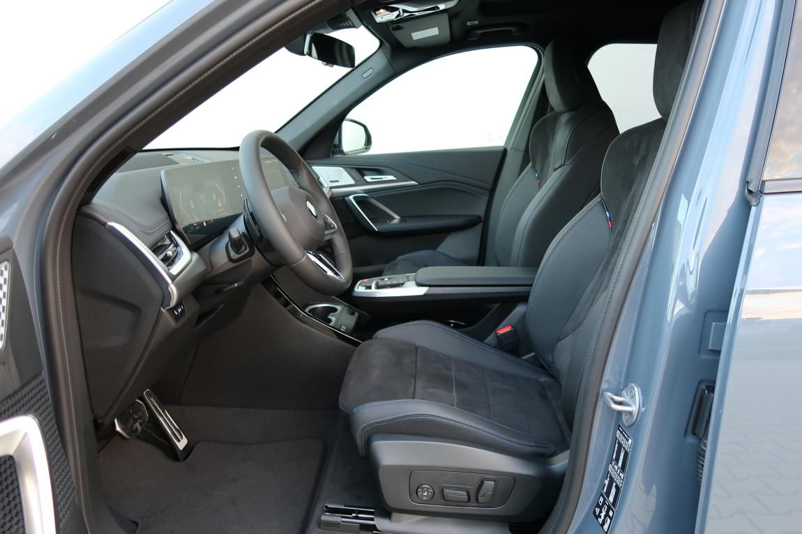 BMW X1, xDrive23d - fotka 2
